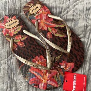 🐆 Havaianas Slim Animal Floral Fusion Flip Flops